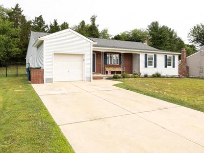 Property at 263 Forrest Dr, Turnersville, NJ