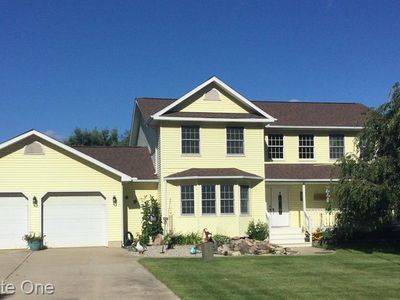 Property at 8971 Eaton Rd, Davisburg, MI