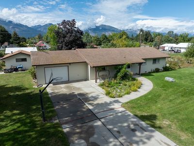 161 Conrad Ave