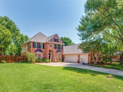 907 Parkwood Ct