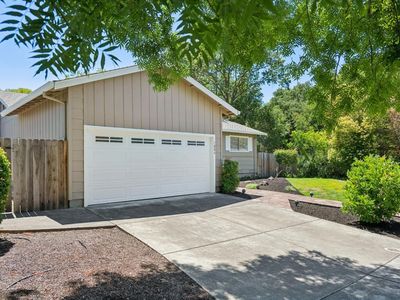 1886 Neotomas Avenue