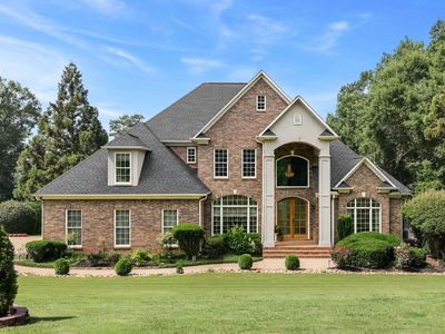 227 Woodlake Dr