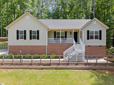 Property at 16 Trey Ln, Ware Shoals, SC