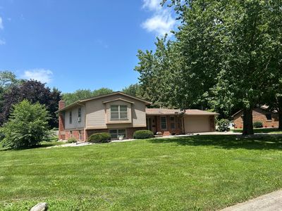 601 Woodmere Dr