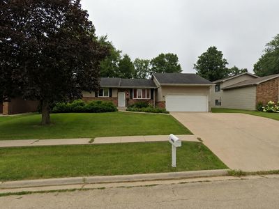 2025 Winchester Dr
