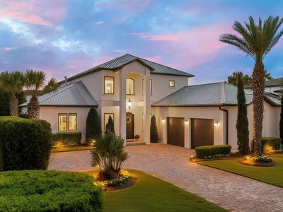 100 Cypress Breeze Blvd N