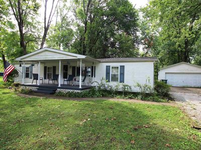 5101 Bassett Ave