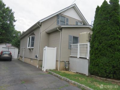Property at 12 Tonlyn Pl, Sewaren, NJ