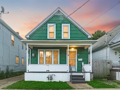 71 8th Ave