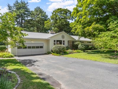 9 Cherry Ridge Rd