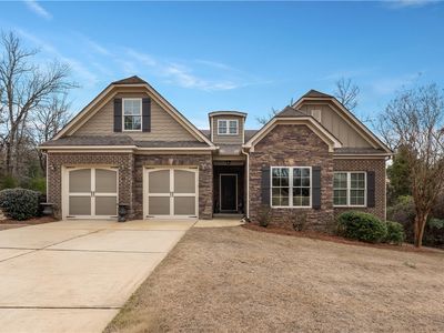 302 Quarry Pl