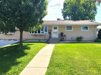 1218 Elm Pl