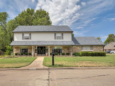 11913 Somerville Dr