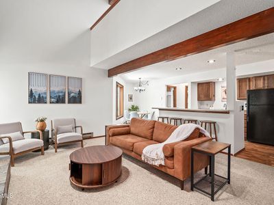 370 Forest Trail #D