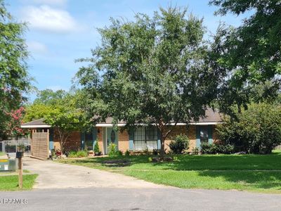 113 Dumond Ln