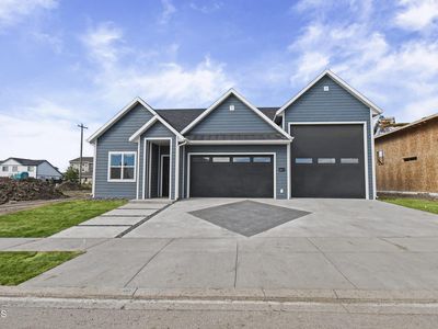 2311 25th Ave W