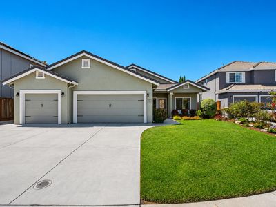 1691 Albany Ct