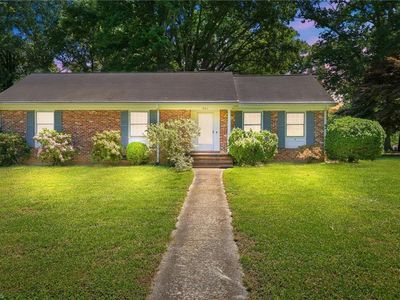 401 White Oaks Dr