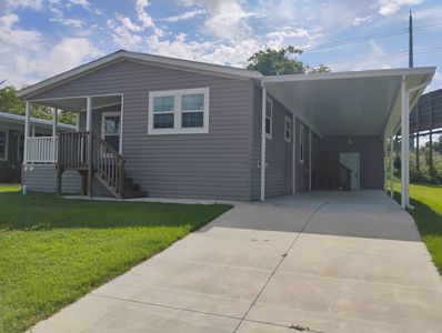 255 NW 40th Ave Lot 27