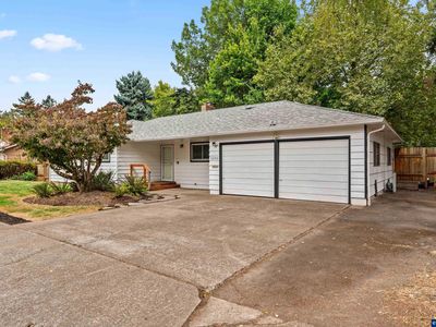 2593 Honeysuckle Way NE