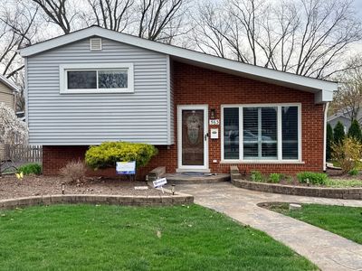 563 Coolidge Ave