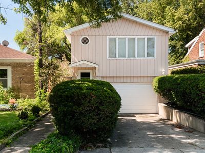 1212 N Maple Ave