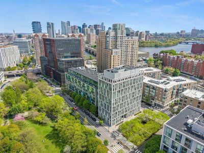2 Earhart St Unit 308