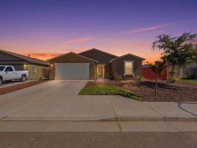 Property at 562 W Greenwood Avenue, Woodlake, CA