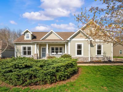 1612 Carolyn Dr