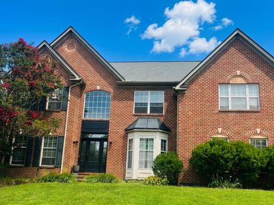 38 Montague Rd