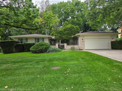 212 Canterbury Trail Dr