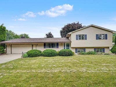 2117 Tilbury Rd