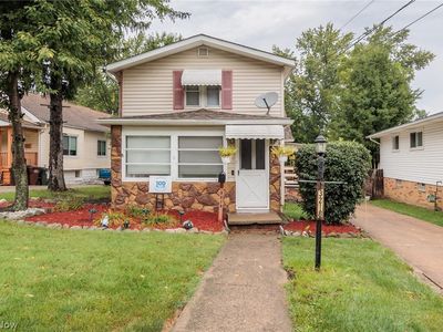 3218 W Ridgewood Dr