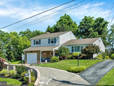 Property at 14 Carriage Rd, New Cumberland, PA