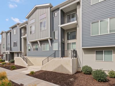 15073 S Reins Way