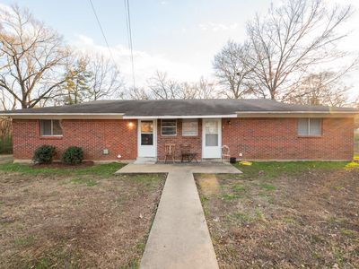 329/331 Santa Anita Dr