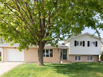 3005 Saint Anne Dr