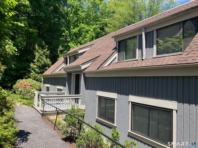 343 Heritage Village #D
