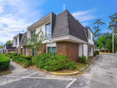 1700 SW 16th Ct APT H23