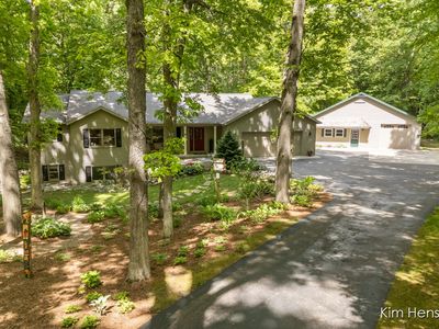 8160 Oakview Ridge Dr NE
