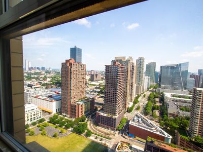 88 Morgan St APT 3404