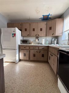 399 W 12th St