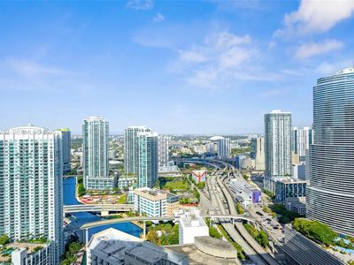 200 Biscayne Boulevard Way APT 4311