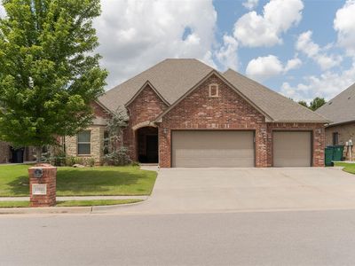 17605 Braken Dr