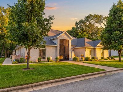 400 Loganberry Road