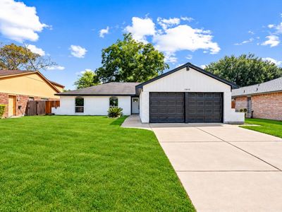 1803 Thornbrook Dr