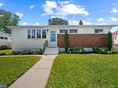 8810 Lakewood Rd