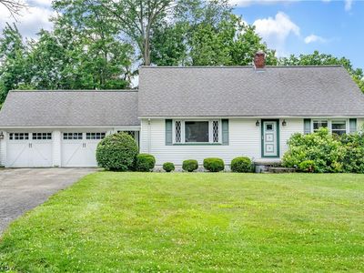 24 Deeringwood Dr