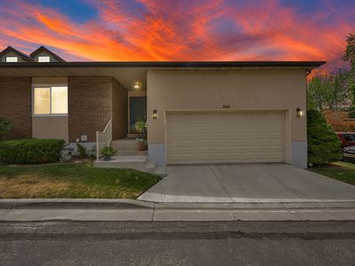 2246 E Lincoln Ct
