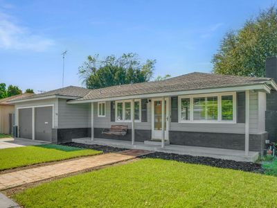 1406 Baywood Dr